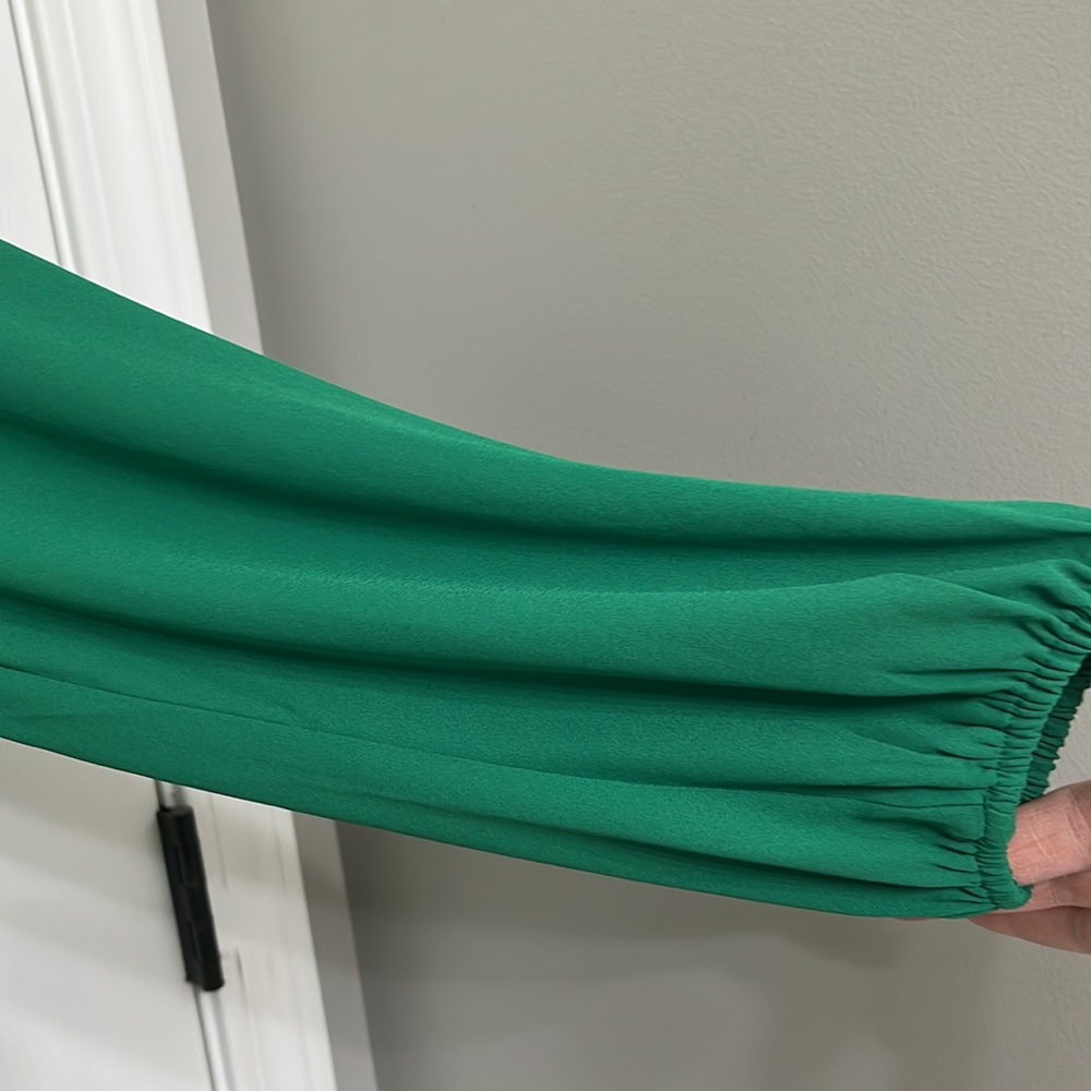 Women’s pleione green blouse - Picture 5 of 5